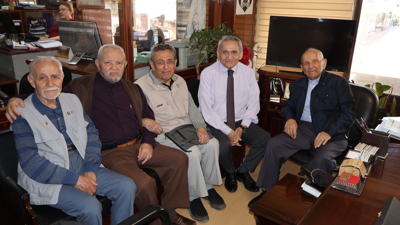 Köşe yazarlarının ziyareti
